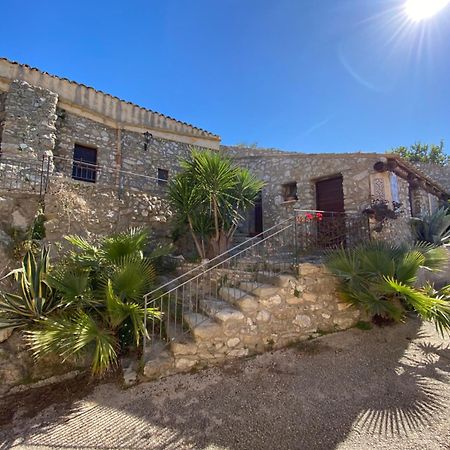 Antica Dimora Siciliana Hotel Siculiana Bagian luar foto