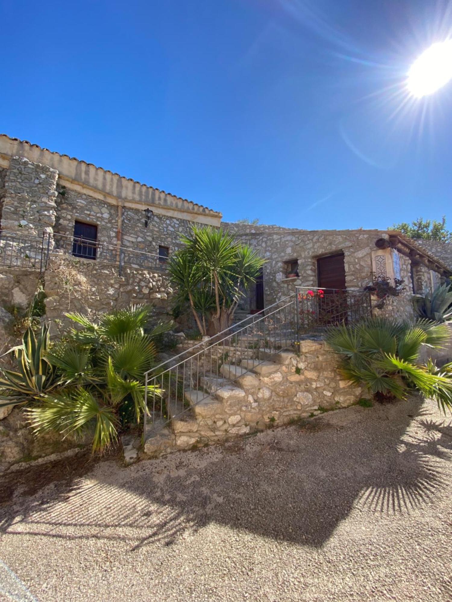 Antica Dimora Siciliana Hotel Siculiana Bagian luar foto